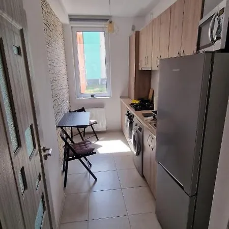 Apartment Lovely 1 Bedroom Flat With Free Parking Safirului Street Constanta